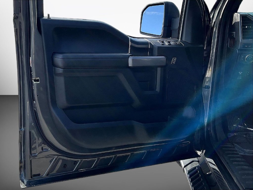 Certified 2019 Ford F150 XLT w/ Equipment Group 302A Luxury AWD/4WD image 23