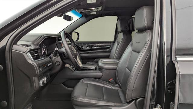 Used 2021 GMC Yukon Denali w/ Denali Premium Package RWD image 14