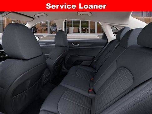 New 2025 Kia K5 LXS image 18