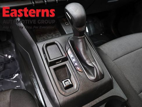 Used 2023 Chevrolet Colorado W/T image 13