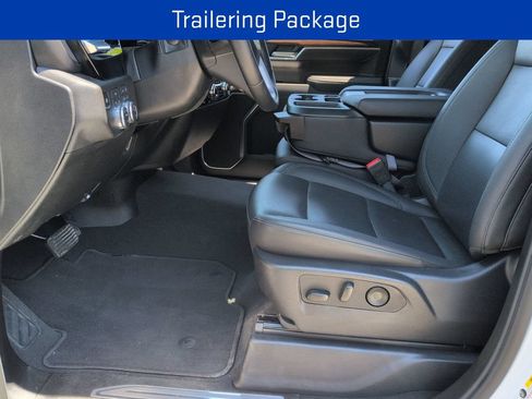 Certified 2026 GMC Sierra 1500 SLT AWD/4WD image 10