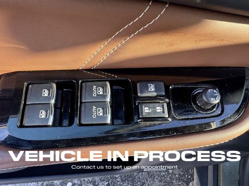 Used 2017 Subaru Outback 2.5i Touring image 14