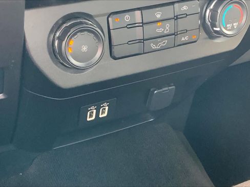 Used 2020 Ford F150 XLT RWD image 28