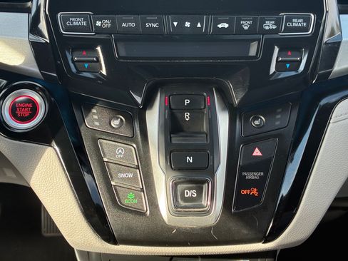 Used 2021 Honda Odyssey Touring image 27