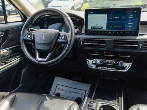 Used 2023 Lincoln Corsair AWD image 40