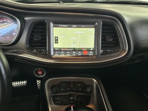 Used 2020 Dodge Challenger SRT Hellcat image 26