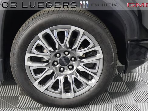 Certified 2023 GMC Sierra 1500 Denali Ultimate image 3