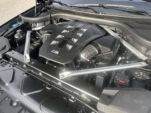Certified 2025 BMW X6 M60i w/ Dynamic Handling Package AWD/4WD image 16