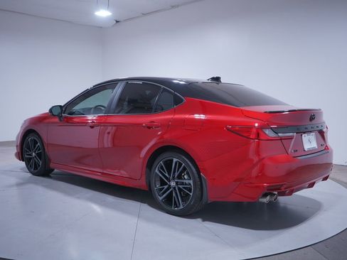 Used 2026 Toyota Camry XSE w/ Premium Plus Package image 3