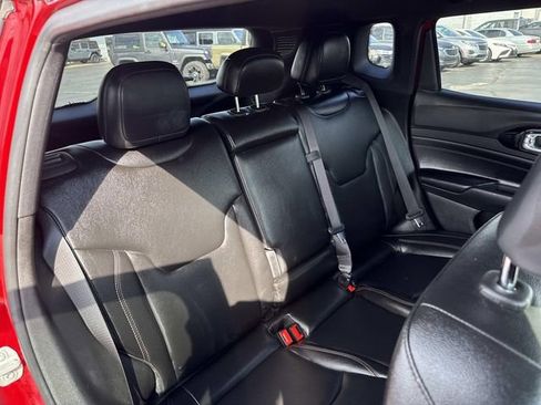Used 2023 Jeep Compass Limited AWD/4WD image 31