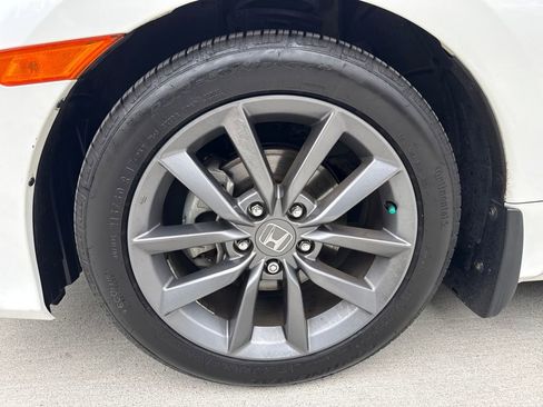 Used 2019 Honda Civic EX-L image 11