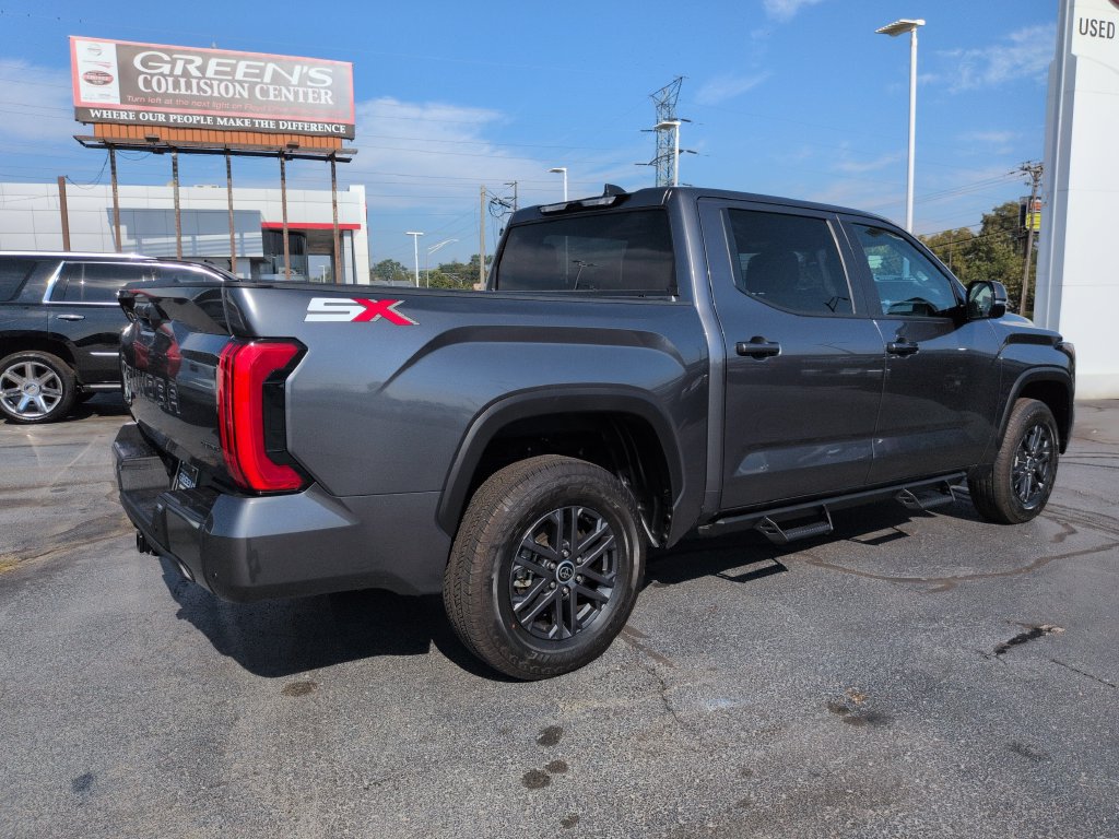 Used 2024 Toyota Tundra SR5 w/ SR5 Convenience Package AWD/4WD image 5