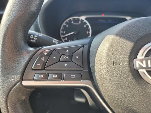 Certified 2024 Nissan Sentra SV FWD image 28