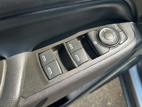 Used 2024 Chevrolet Equinox LT AWD/4WD image 10