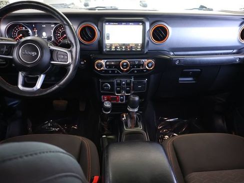 Used 2021 Jeep Gladiator Mojave AWD/4WD image 14