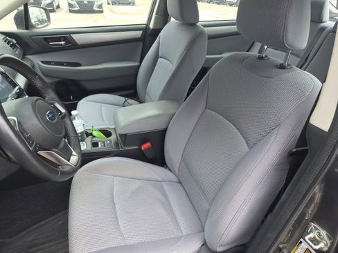 Used 2019 Subaru Legacy 2.5i Premium image 5