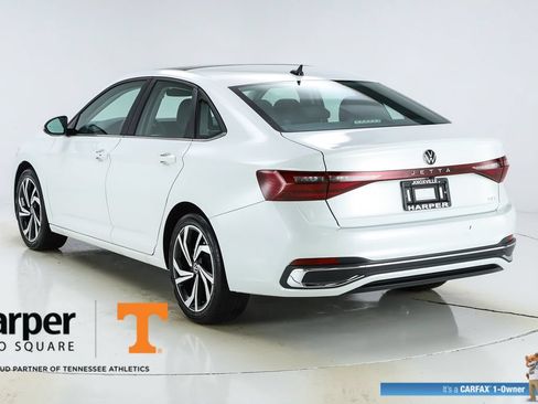 Used 2025 Volkswagen Jetta SEL FWD image 45