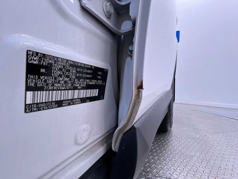 Used 2016 Toyota RAV4 XLE w/ Convenience Package AWD/4WD image 47