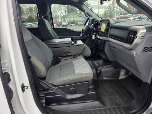 Used 2023 Ford F150 XLT w/ XTR Package image 21