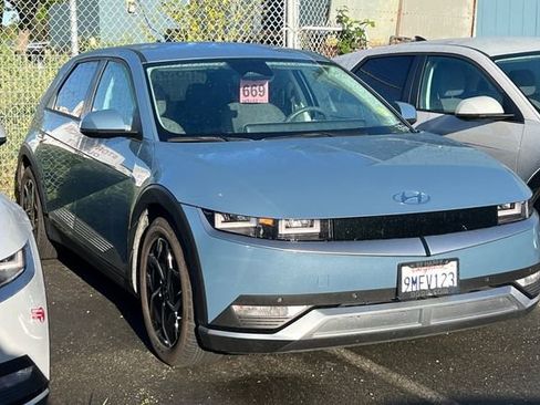 Used 2024 Hyundai Ioniq 5 SEL image 2