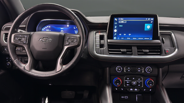 Used 2022 Chevrolet Tahoe RST w/ Luxury Package AWD/4WD image 11