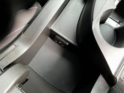 Used 2023 Chevrolet Camaro LT image 25