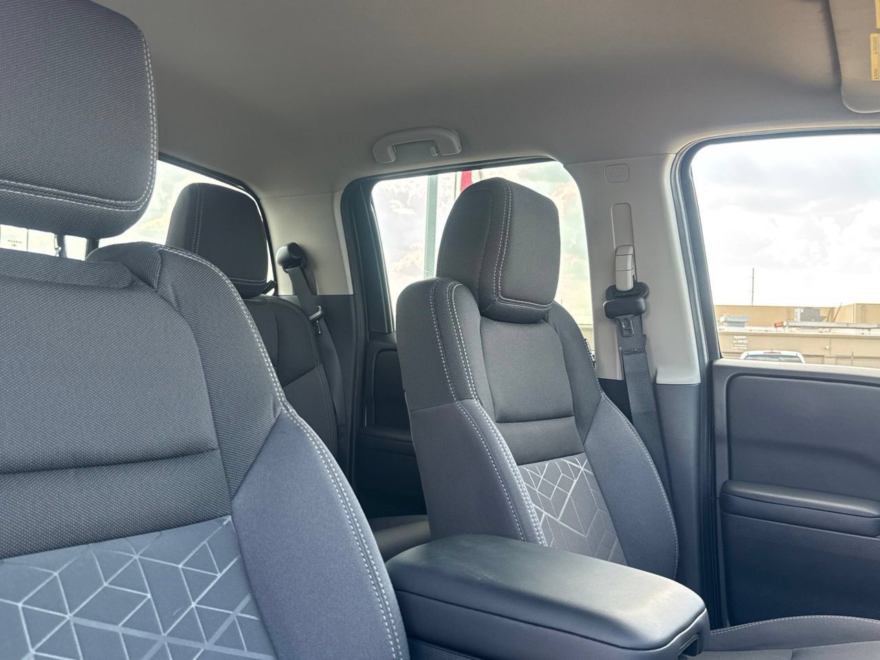 Certified 2026 Nissan Frontier SV w/ All-Weather Content Package RWD image 24
