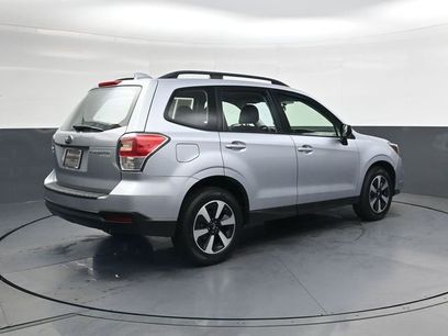 Used 2017 Subaru Forester 2.5i w/ Alloy Wheel Package