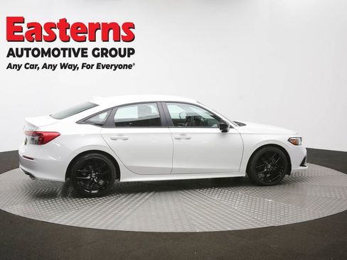 Used 2024 Honda Civic Sport image 42