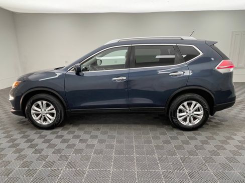 Used 2016 Nissan Rogue SV AWD/4WD image 10