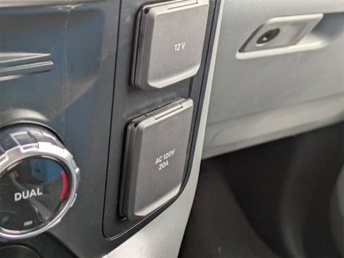 Used 2024 Ford F150 XLT w/ Mobile Office Package image 26