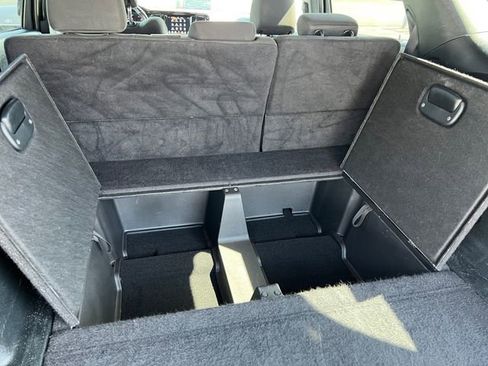 Used 2023 Dodge Durango SXT RWD image 23