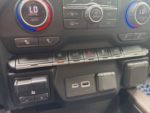 Used 2021 Chevrolet Silverado 1500 RST w/ Convenience Package II image 30