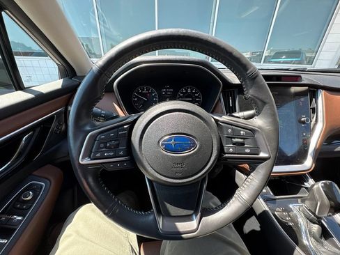 Used 2024 Subaru Outback Touring AWD/4WD image 13