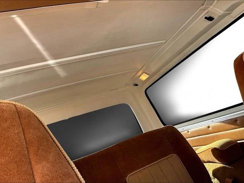 Used 1990 Chevrolet Blazer 4WD image 22