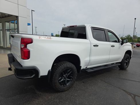 Certified 2024 Chevrolet Silverado 1500 LT Trail Boss AWD/4WD image 7