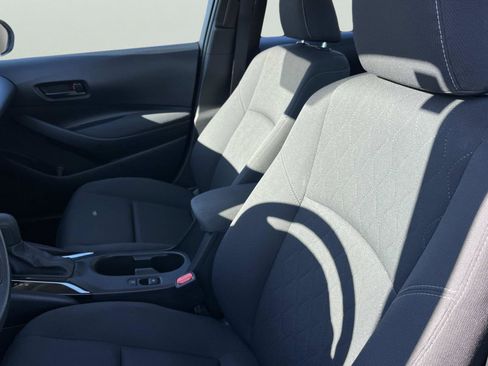 Used 2023 Toyota Corolla LE image 20