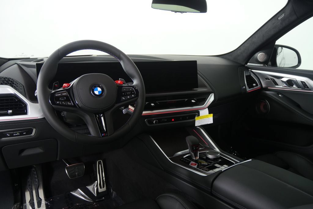Used 2026 BMW XM Label Red w/ M Driver's Package AWD/4WD image 18