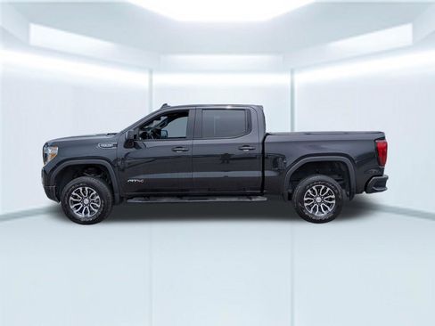 Used 2020 GMC Sierra 1500 AT4 w/ AT4 Premium Package AWD/4WD image 2