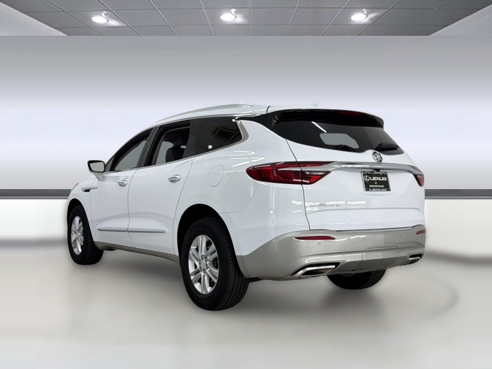 Used 2021 Buick Enclave Essence AWD/4WD image 3