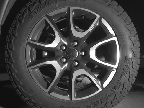 Used 2025 Jeep Compass Trailhawk AWD/4WD image 14