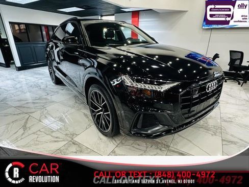 Used 2022 Audi Q8 Premium Plus w/ Premium Plus Package AWD/4WD image 1