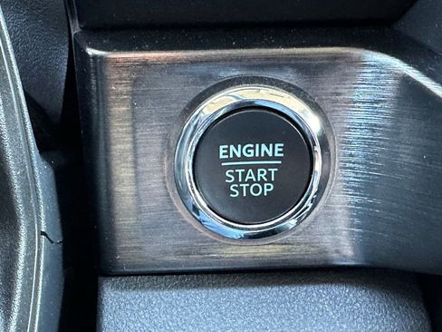 Used 2024 Ford F350 Lariat image 33