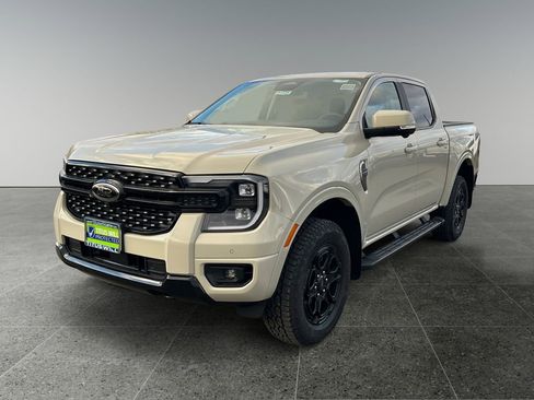 New 2025 Ford Ranger Lariat w/ FX4 Off-Road Package image 3