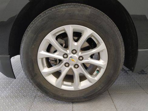 Used 2020 Chevrolet Equinox LS w/ LS Convenience Package FWD image 31