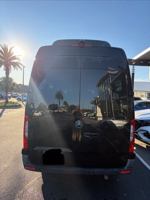 Used 2023 Mercedes-Benz Sprinter 2500 image 4