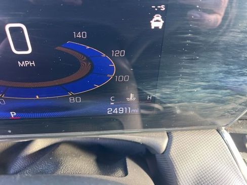 Used 2024 Chevrolet TrailBlazer ACTIV w/ Driver Confidence Package image 12