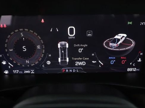 Used 2025 GMC Canyon AT4 w/ Technology Plus Package image 21