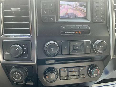 Used 2018 Ford F150 XLT w/ Equipment Group 301A Mid AWD/4WD image 14