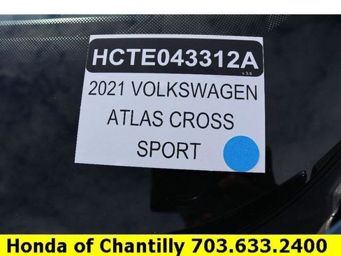 Used 2021 Volkswagen Atlas Cross Sport SE image 39